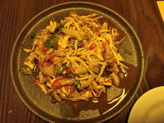 盐焗香辣手撕鸡-来龙里 精致 东南亚餐室(万象城店)
