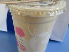乌龙生椰乳茶-瑞幸咖啡(亿城国际中心店)