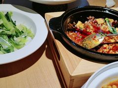 -嫩芽 ·地道重庆菜(十八梯露台夜景店)