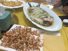-雪湖煜辰鱼头老店(雪野湖店)