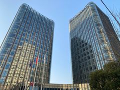 -上海跨国采购会展中心