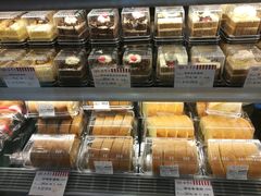 -红宝石·鲜奶小方·海派西点房(金杨店)