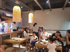 大堂-怪噜范·老贵阳街头名小吃(鸿通城店)