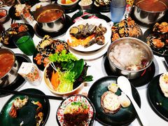 -五月罗马海鲜自助餐厅(月星环球港店)