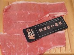 -牛YO寿喜烧·铁板烧和牛火锅自助(市府恒隆店)