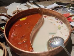-三人行骨头王火锅(长寿店)