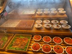 -牛YO寿喜烧·铁板烧和牛火锅自助(市府恒隆店)