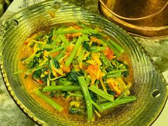 酸笋炒空心菜-浩海火燒雲傣家菜(静安芮欧店)