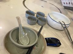 -乜都得港式茶楼(天贵路店)