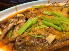 红烧臭桂鱼-民间瓦缸煨汤館(嵩山路店)