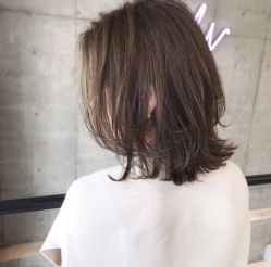 -摩登时代美发沙龙