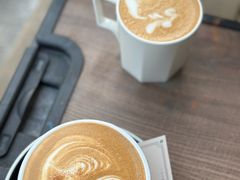-三勾JJJ Burger&Coffee(梅溪湖店)