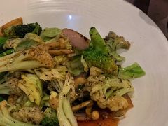 椰油黑松露炒有机杂菜-闻见中国海南菜(K11店)