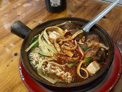 方便面砂锅-清真·马文砂锅大全(麦苋街店)