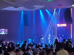 -TZ House音乐现场(来福士中心店)