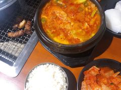 -肉甲韩国木炭烤肉(新壹街1店)