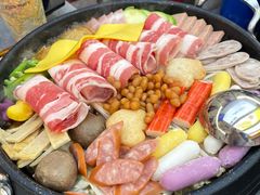 -豚妈妈汤饭·部队锅(南京东路店)