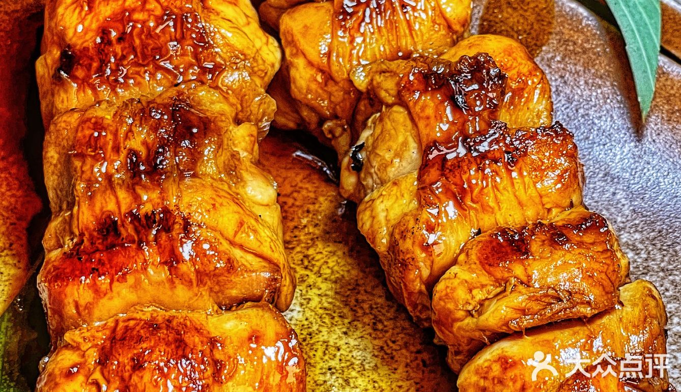 换装拍照+吃饭👘店里都是🫣摇曳的樱花美眉