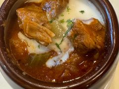 罐焖牛肉-老井俄式餐厅