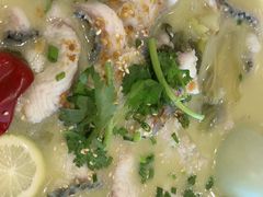 老坛酸菜鱼-去茶去餐厅(中央大街店)