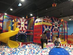 -苏宁红孩子(F6漫时区店)