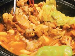 黑松露牛肝菌焖牛蛙-云海肴云南菜(浦江欢乐颂店)