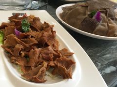 -何鲜菇火锅(大营盘店)