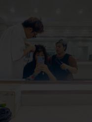 -镁连社·美联社