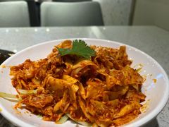 香辣牛板筋-老佛爷铜炉蛙锅(海岸城店)