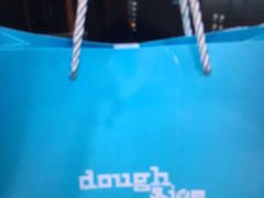 -Dough&Joe团憩(瑞虹天地月亮湾店)