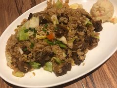 火山牛肉饭-玛格萝妮(汇智国际商业中心店)