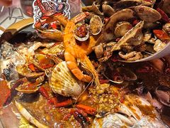 -鸣记脆皮烤鱼·海鲜烤鱼(三八广场店)