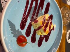 -米德维奇俄式西餐厅(西六道街店)