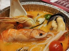 -四海一家自助餐(益田假日广场店)