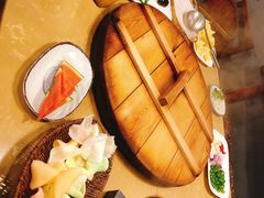 -万里闯关东铁锅炖菜馆(高新旗舰店)