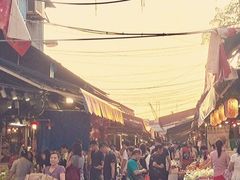 -油麻地果栏