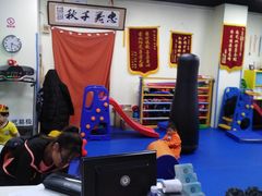 -武易极武术·体能·搏击培训(新年华购物中心店)