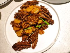 爆炒腰花-闫府私房菜·百年鲁菜(恒隆店)