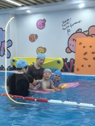 -熊小米专业儿童游泳馆