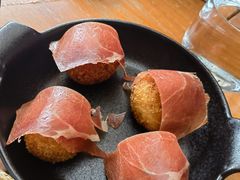 -Laures·月桂西班牙碳烤餐厅(十尚坊店)