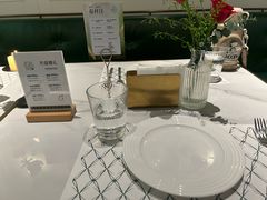 -静香HOUSE·全时段融合餐厅(七星欢乐颂店)