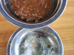 -黄记四更烤乳猪店