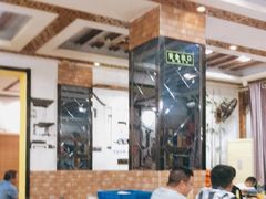 大堂-八张桌子(老店)