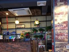 -陆记牛庄·碳锅龙虾烧烤(爱上花园店)