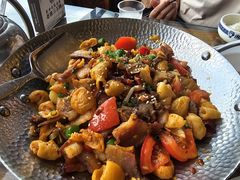 -老唐三下锅 ·张家界地标美食(溪布街店)