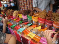试吃的品种很多-黄胜记鼓浪屿肉松店(龙头路店)