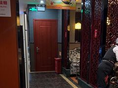 -七欣天香辣蟹火锅(上海银亿滨江店)