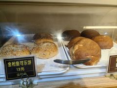 -韩国利尔面包(桂林路店)