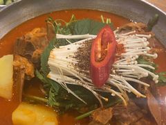 -喇喇排骨火锅·传统韩式脊骨汤(望京西园总店)