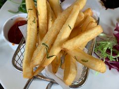 -WOLFGANG PUCK KITCHEN & BAR(迪士尼小镇店)
